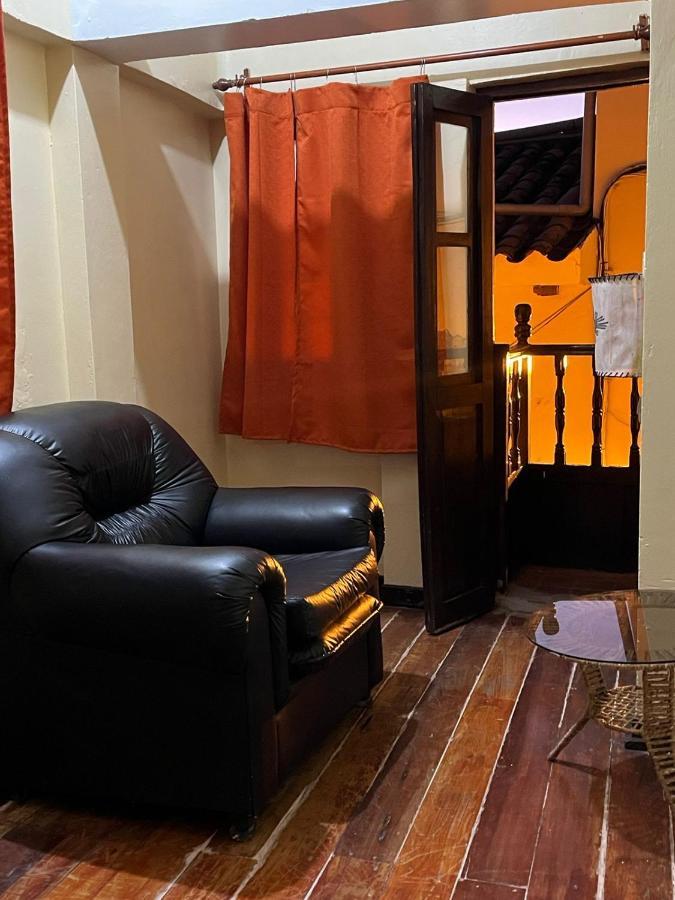 Hostal Andenes De Alabado Cuzco Exterior photo